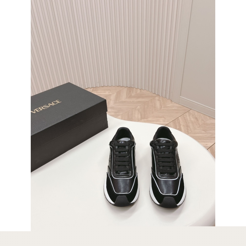 Givenchy Sneakers
